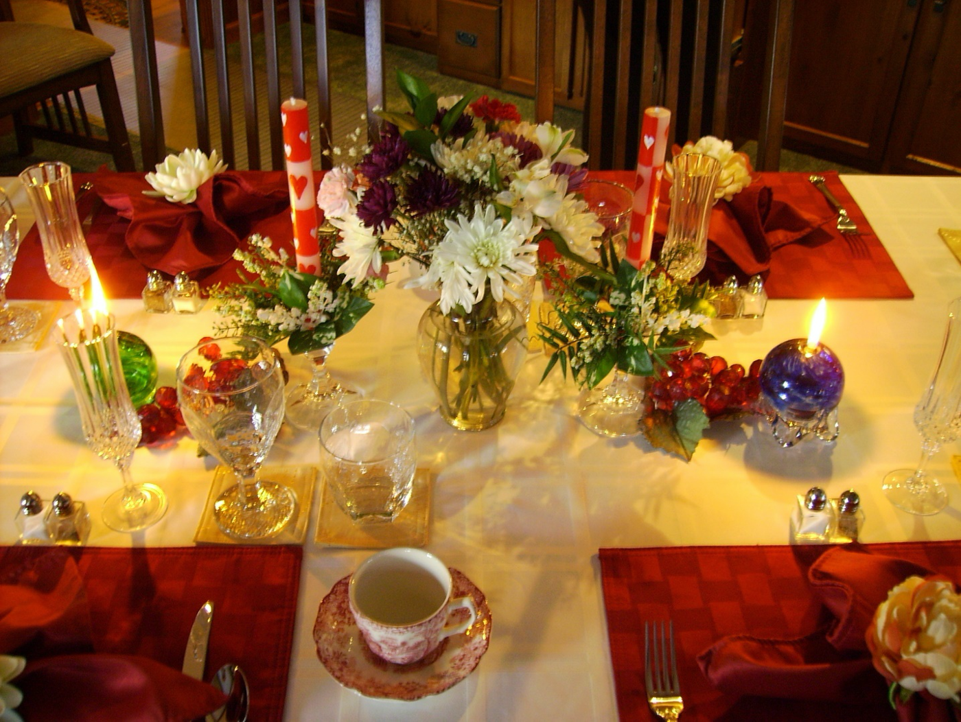 Valentines Table Setting for Breakfast