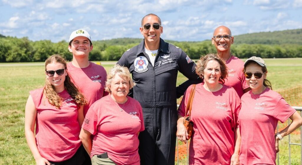Image of volunteers at the Air Dot Air Show